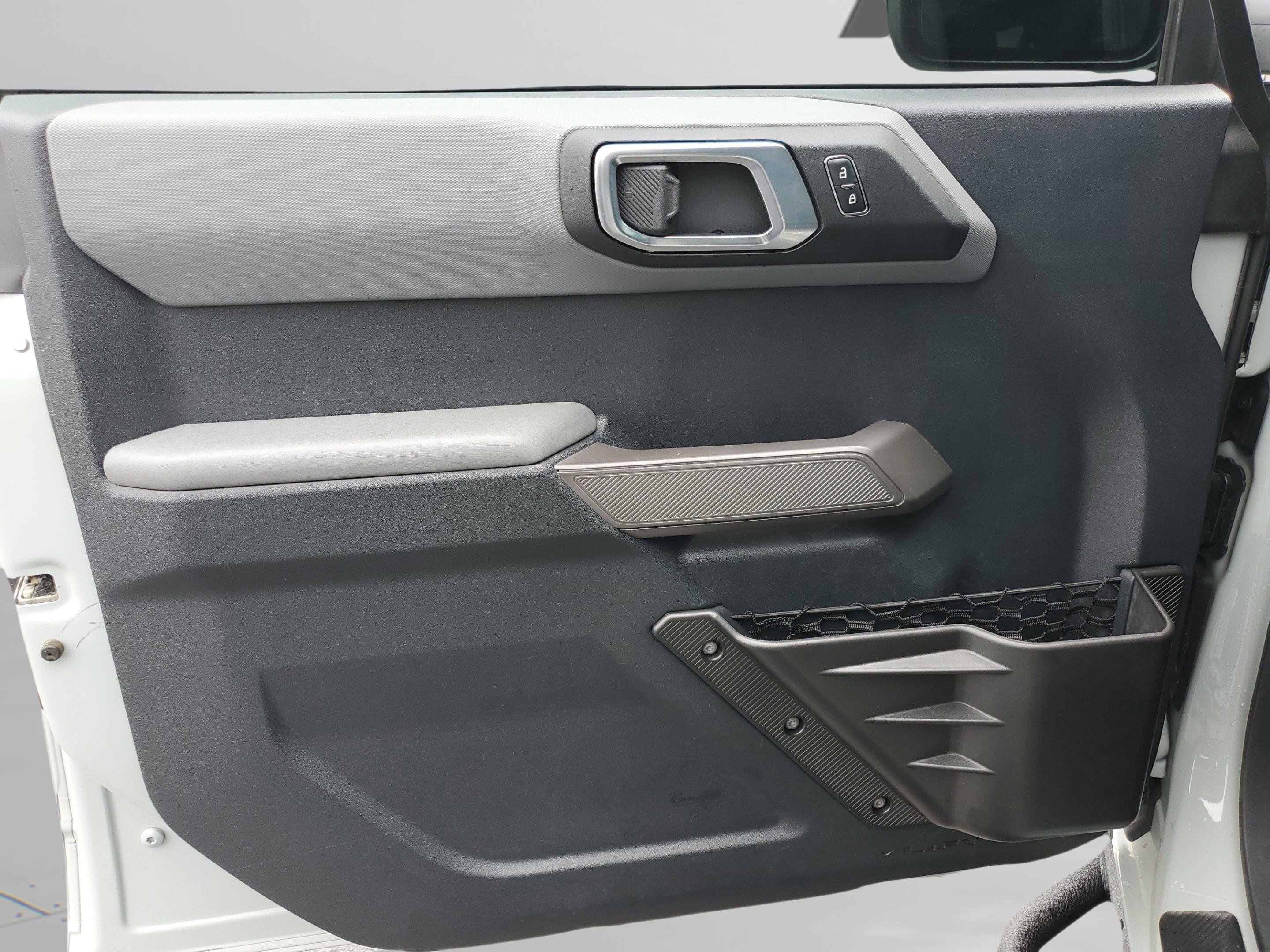 Certified 2022 Ford Bronco Black Diamond AWD/4WD image 16