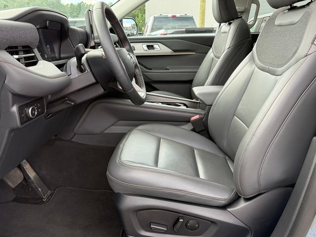 Certified 2026 Ford Explorer Active w/ Active Comfort Package AWD/4WD image 20