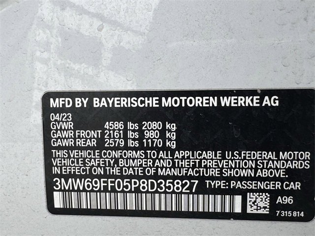 Used 2023 BMW 330i Sedan w/ Driving Assistance Package image 32