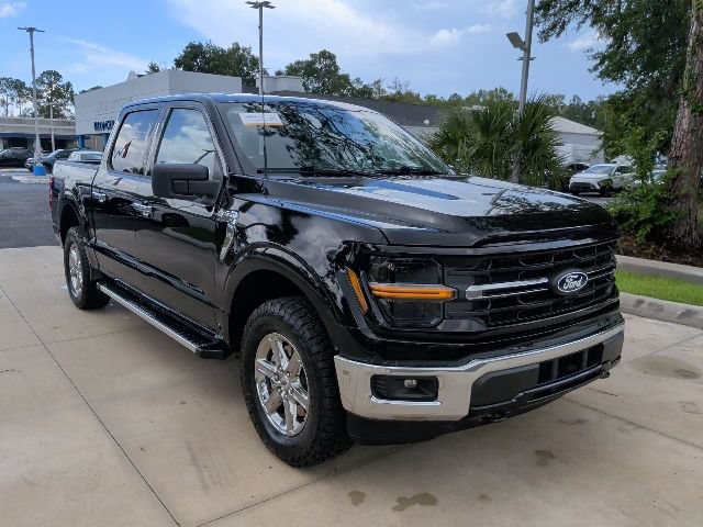 Certified 2025 Ford F150 XLT w/ Equipment Group 301A Standard AWD/4WD image 2