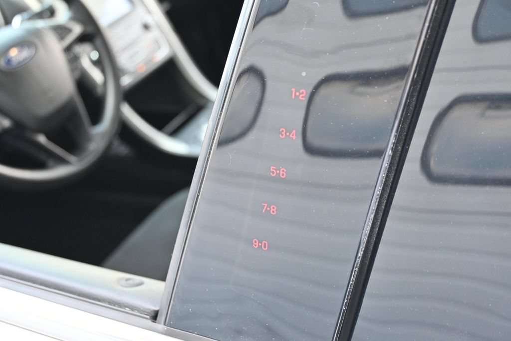 Certified 2020 Ford Fusion SE FWD image 25