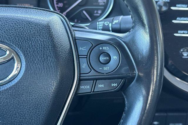 Used 2018 Toyota Camry SE w/ Audio Package FWD image 20