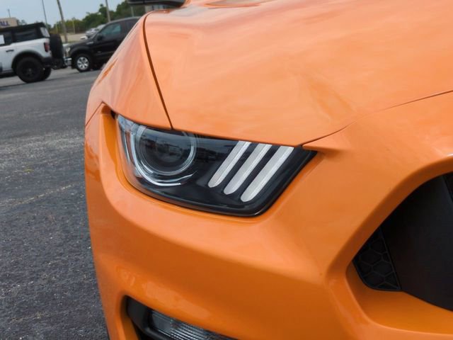Certified 2018 Ford Mustang Shelby GT350 w/ Convenience Package RWD image 10
