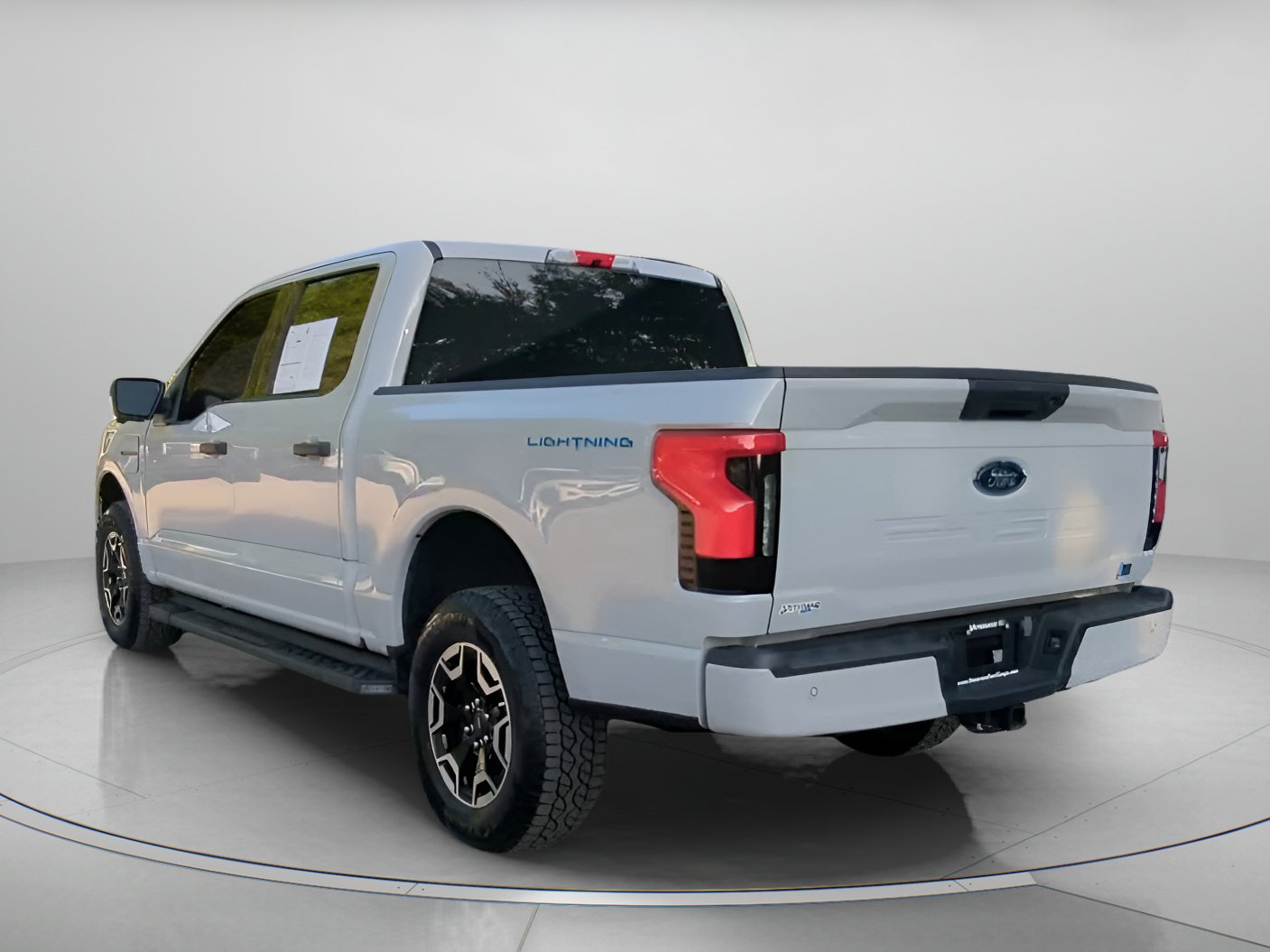 Certified 2023 Ford F150 Lightning XLT AWD/4WD image 21