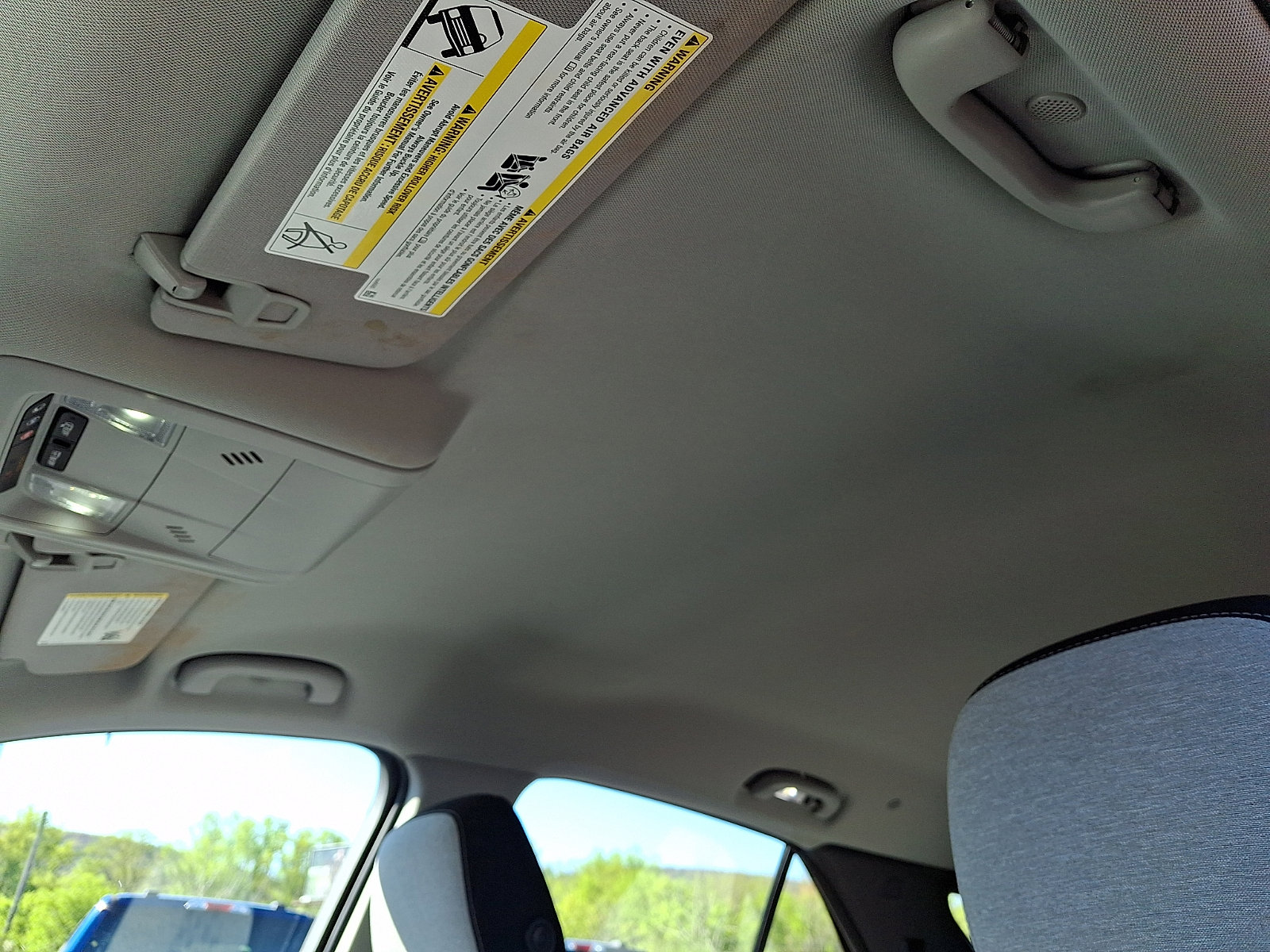 Used 2023 Chevrolet Equinox LS w/ Driver Confidence II Package image 21