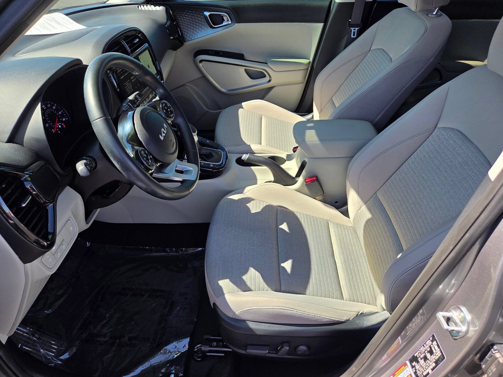 Used 2022 Kia Soul EX FWD image 10