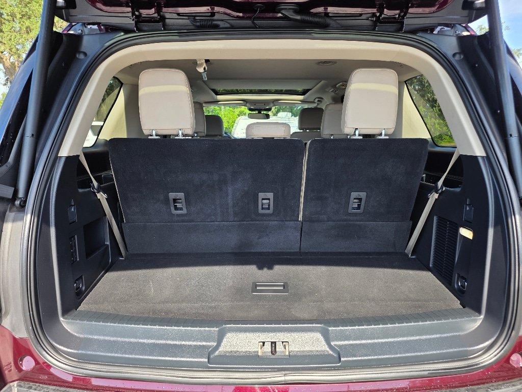 Certified 2024 Ford Expedition Limited RWD image 20