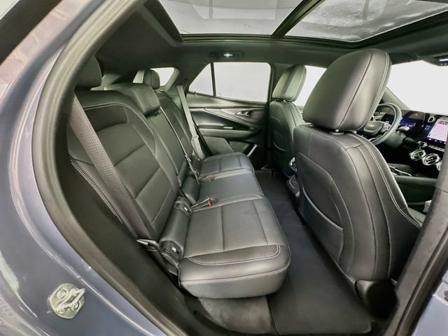 Used 2024 Chevrolet Blazer EV LT AWD/4WD image 33