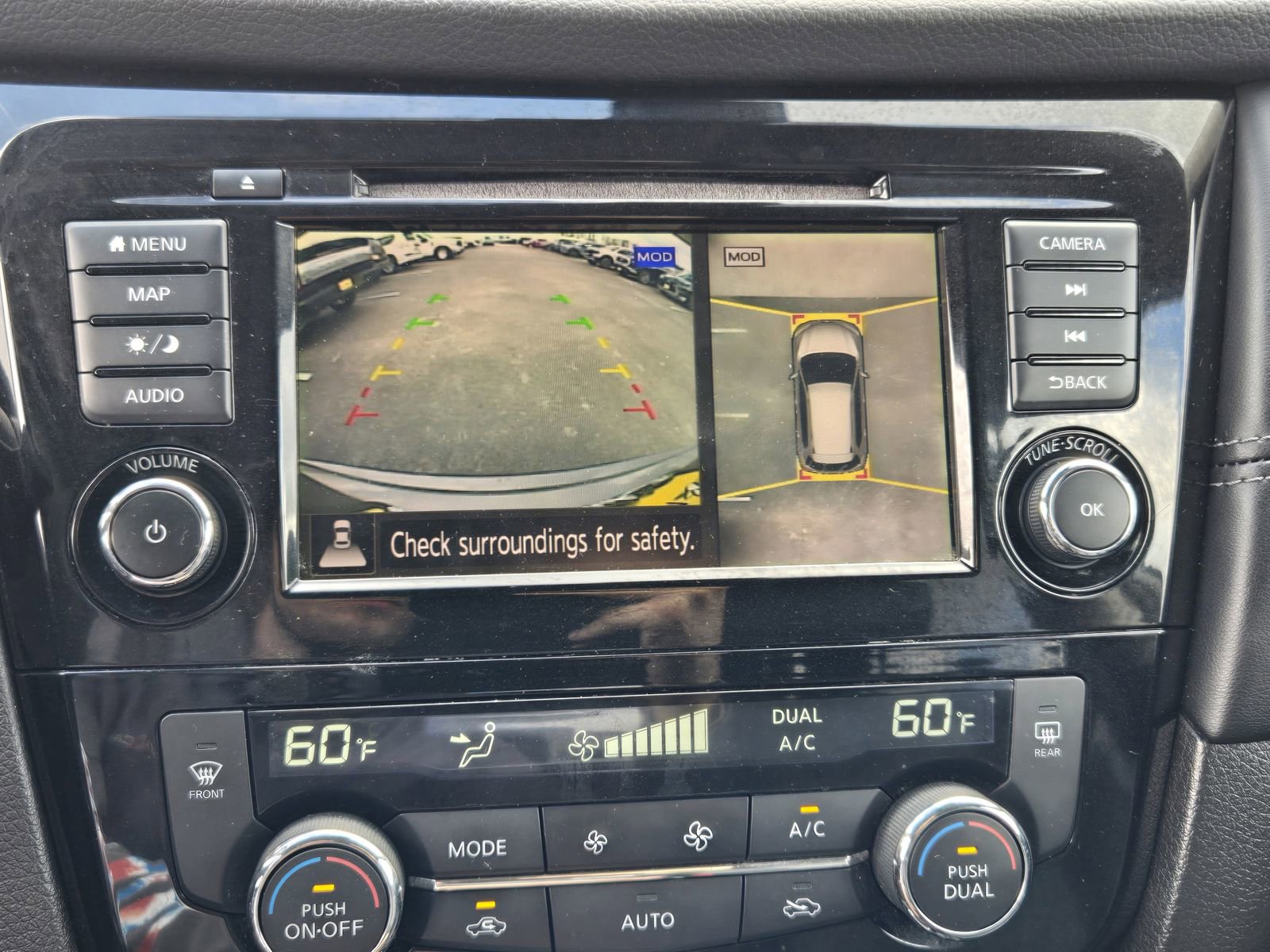 Used 2018 Nissan Rogue SL image 15