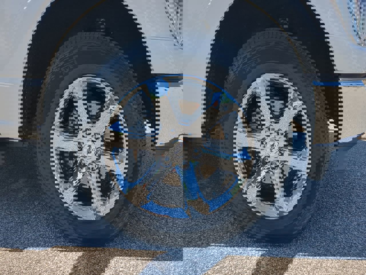 Certified 2023 Ford F150 Lariat w/ Equipment Group 502A High image 9