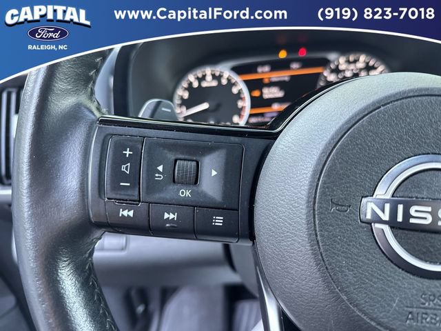 Used 2022 Nissan Pathfinder SL FWD image 22