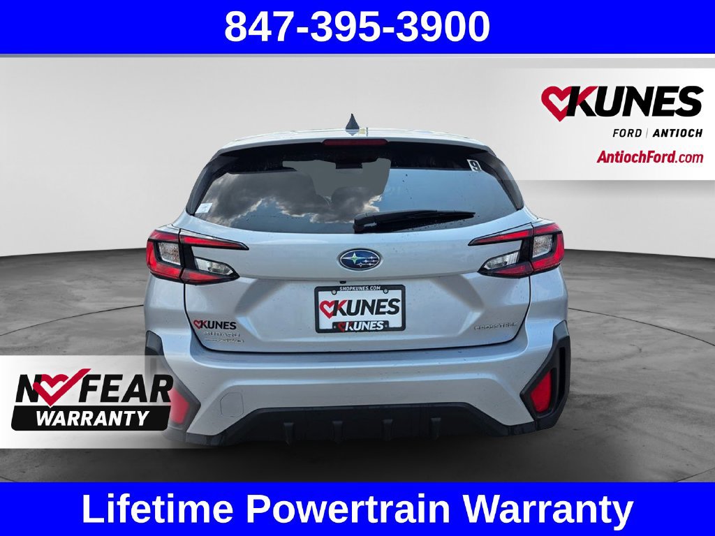 Used 2024 Subaru Crosstrek 2.0i AWD/4WD image 8
