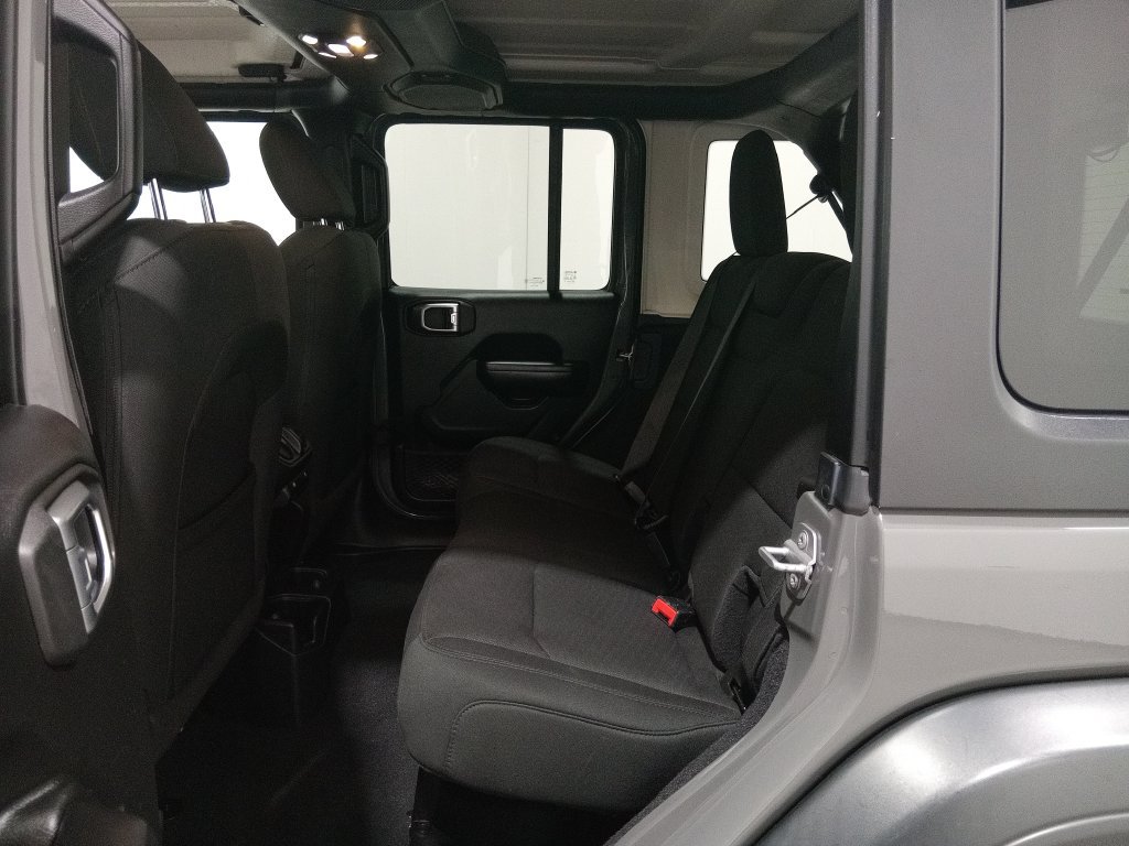 Used 2019 Jeep Wrangler Unlimited Sport S AWD/4WD image 14