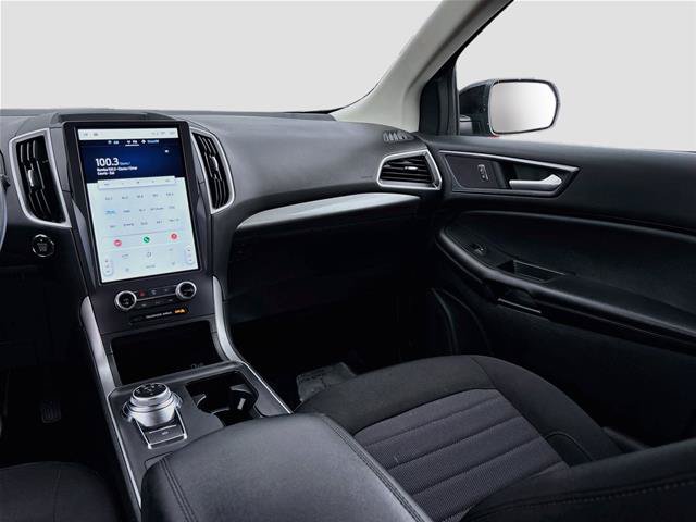 Certified 2022 Ford Edge SE w/ Black Appearance Package AWD/4WD image 22