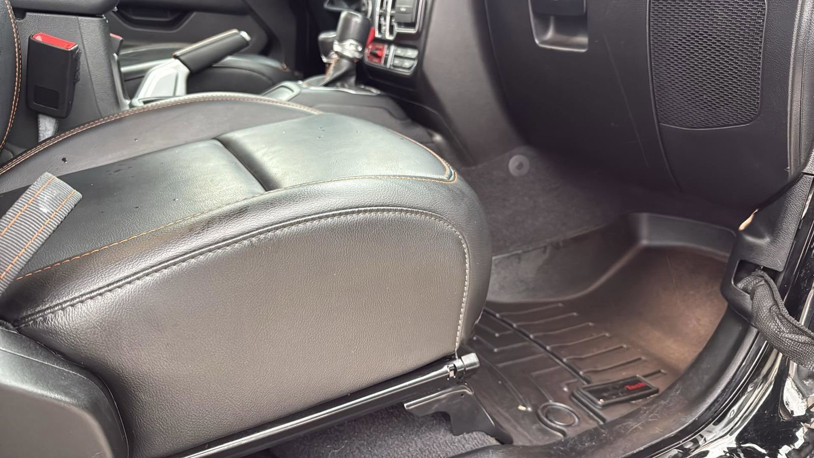 Used 2021 Jeep Gladiator Mojave image 25