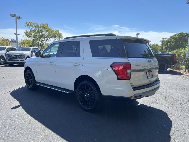 Certified 2023 Ford Expedition XLT AWD/4WD image 3