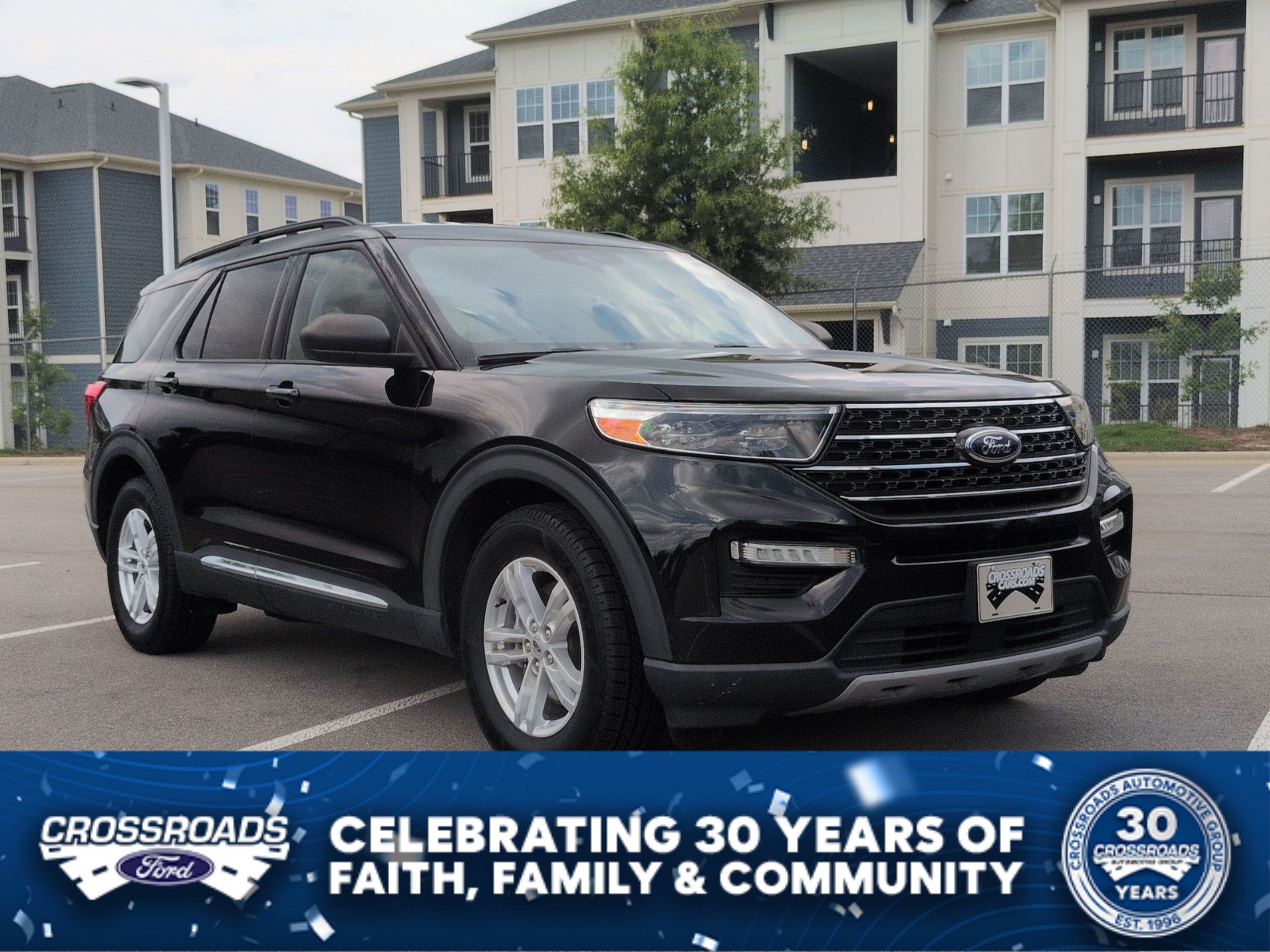Certified 2021 Ford Explorer XLT w/ Equipment Group 202A RWD image 1