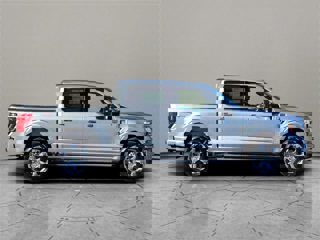 Certified 2022 Ford F150 XLT w/ Equipment Group 302A High image 13