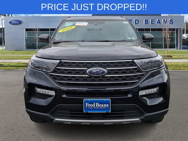 Certified 2022 Ford Explorer XLT w/ Equipment Group 202A AWD/4WD image 3