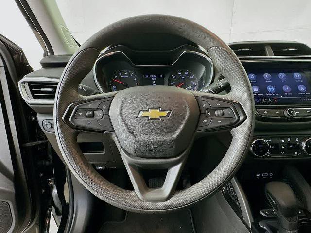 Used 2023 Chevrolet TrailBlazer LT w/ Convenience Package FWD image 15