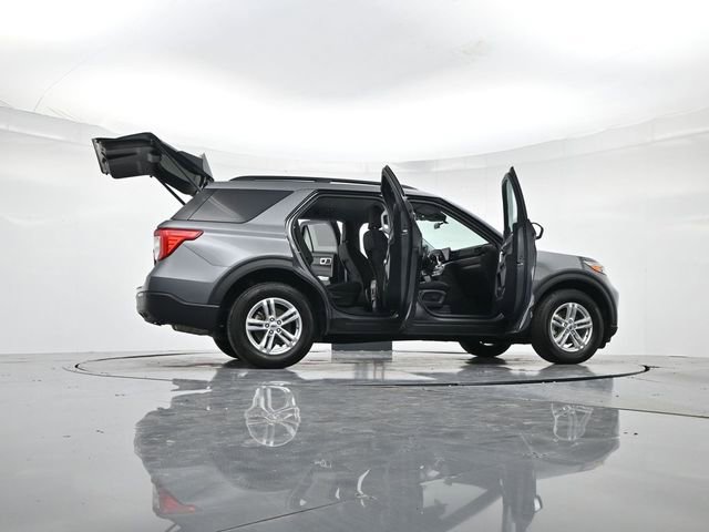 Certified 2023 Ford Explorer XLT image 48