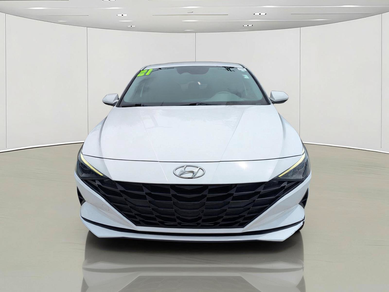 Used 2021 Hyundai Elantra Blue w/ Cargo Package FWD image 2