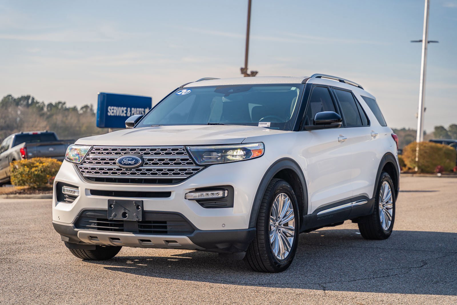 Certified 2020 Ford Explorer Limited image 2