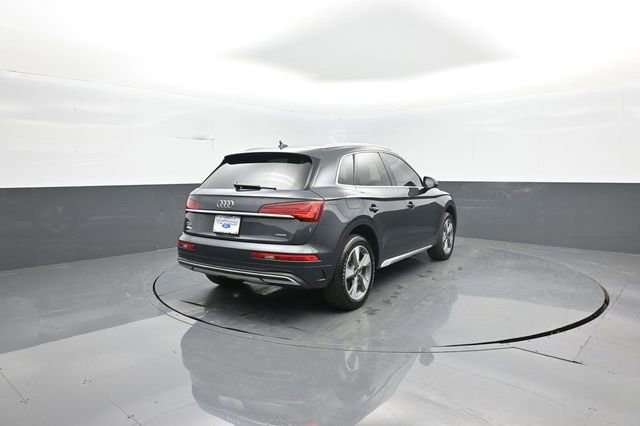 Used 2023 Audi Q5 2.0T Premium Plus w/ Premium Plus Package image 7