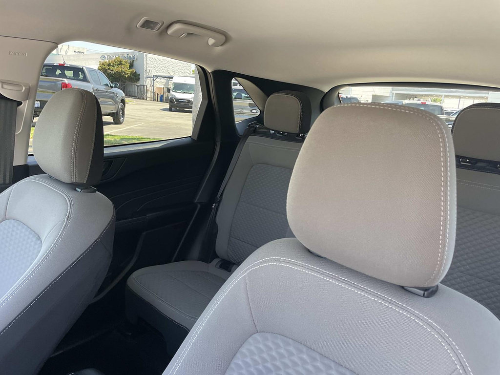 Certified 2022 Ford Escape SE FWD image 32