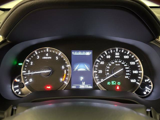 Used 2022 Lexus RX 350L FWD w/ Premium Package image 17