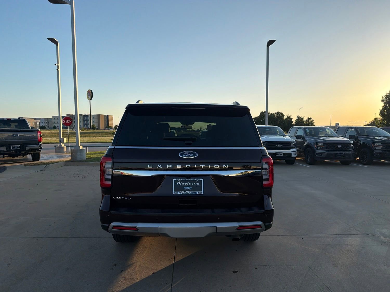 Certified 2024 Ford Expedition Limited RWD image 4