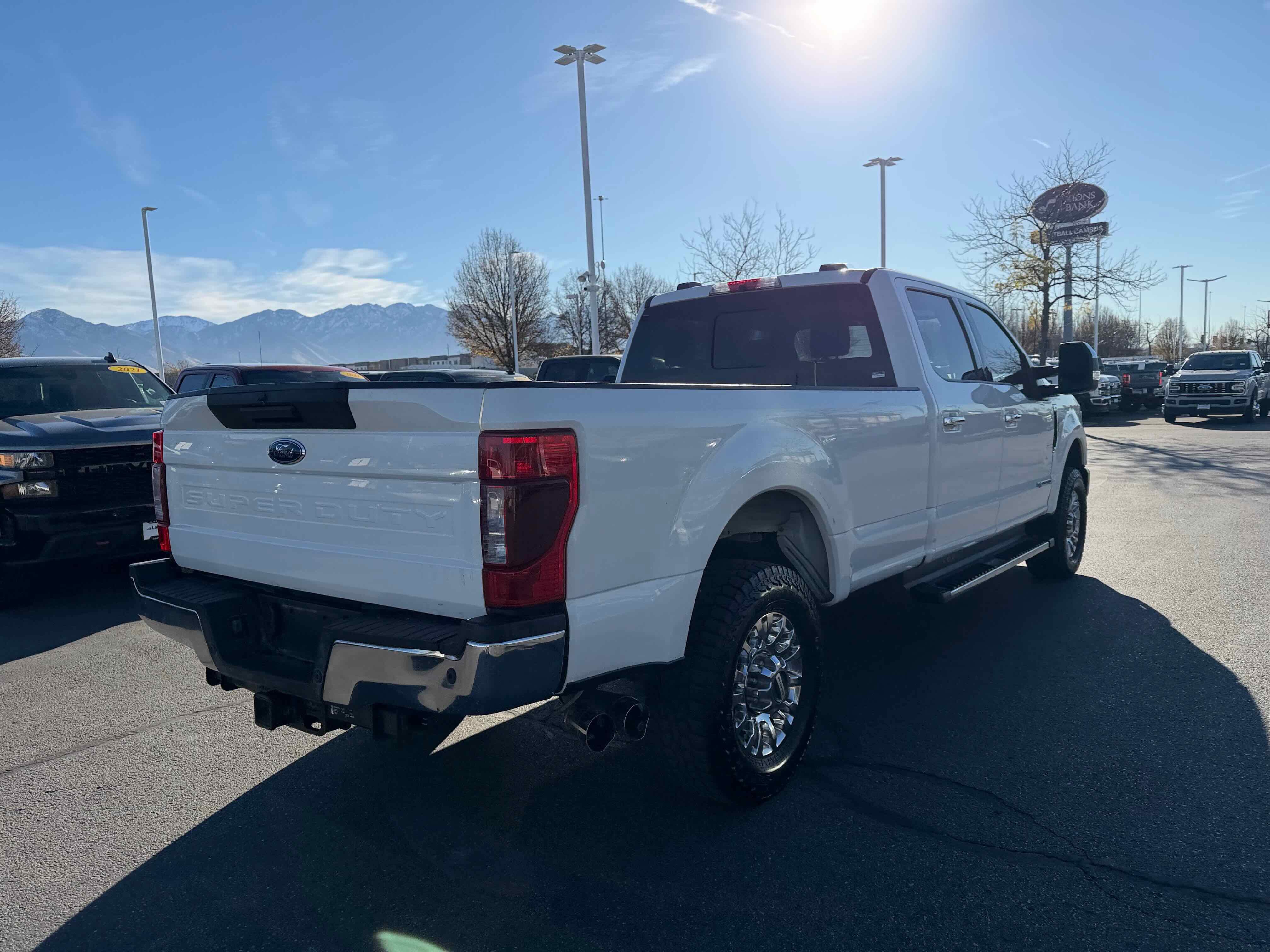 Certified 2020 Ford F350 Lariat w/ Lariat Ultimate Package image 5