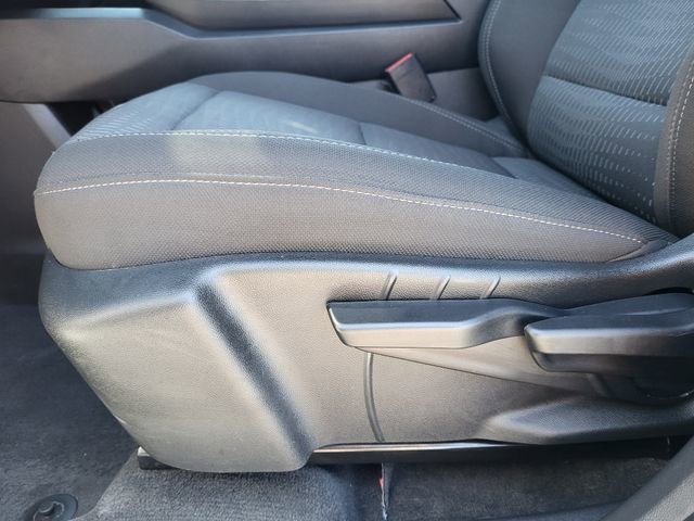 Used 2026 Chevrolet Equinox LT AWD/4WD image 24