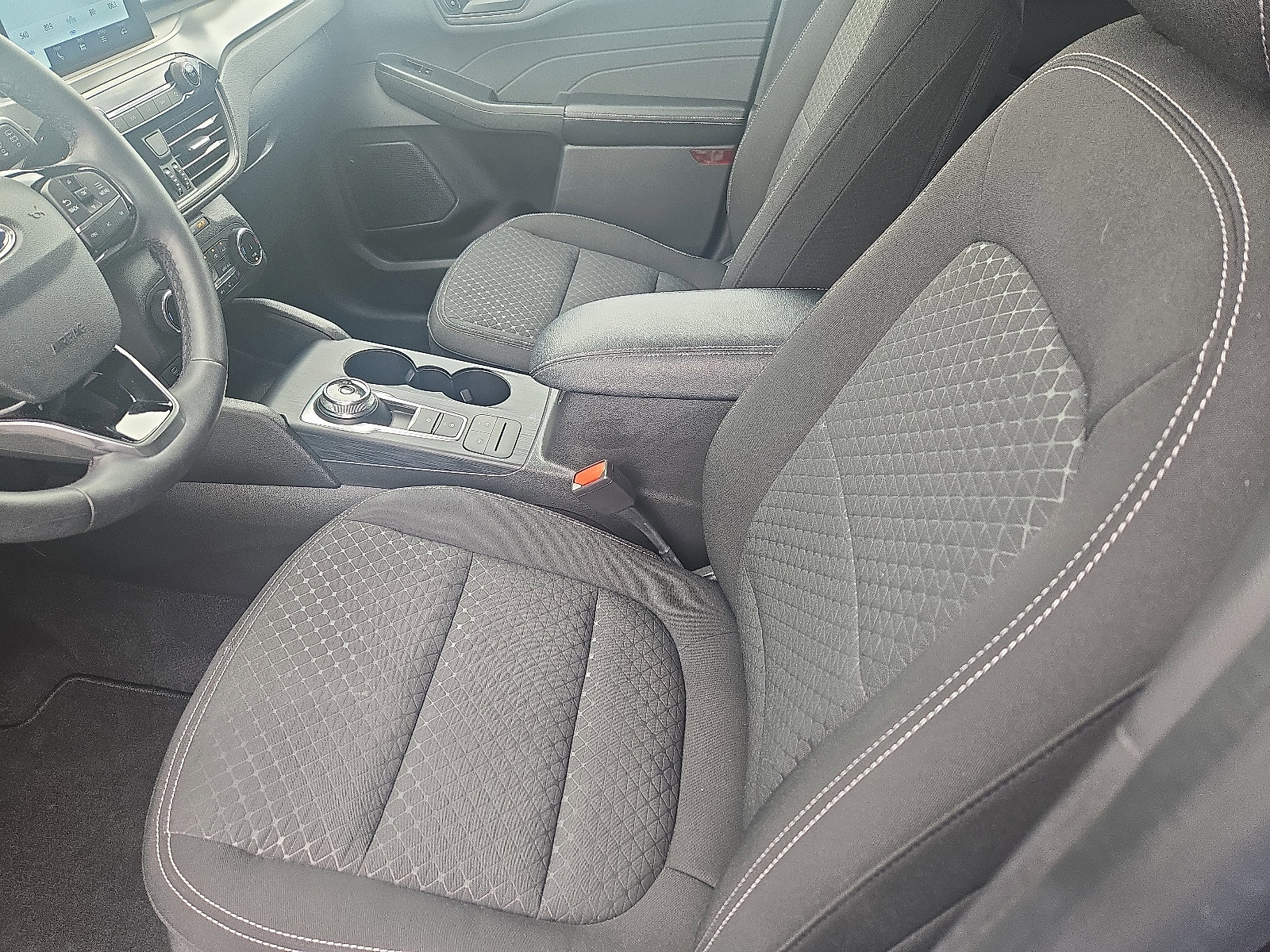 Certified 2023 Ford Escape Active w/ Cold Weather Package image 11