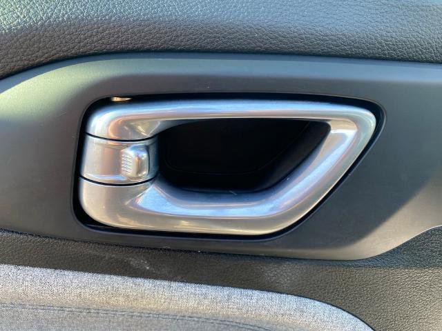 Used 2022 Jeep Compass Latitude image 14