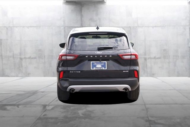 Certified 2025 Ford Escape Active image 4