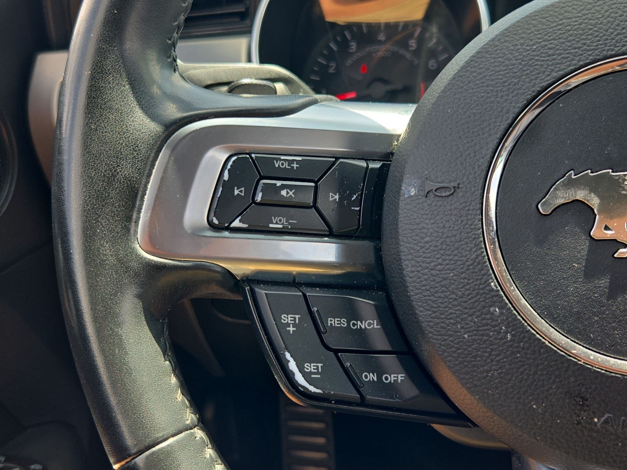 Certified 2020 Ford Mustang Premium RWD image 18