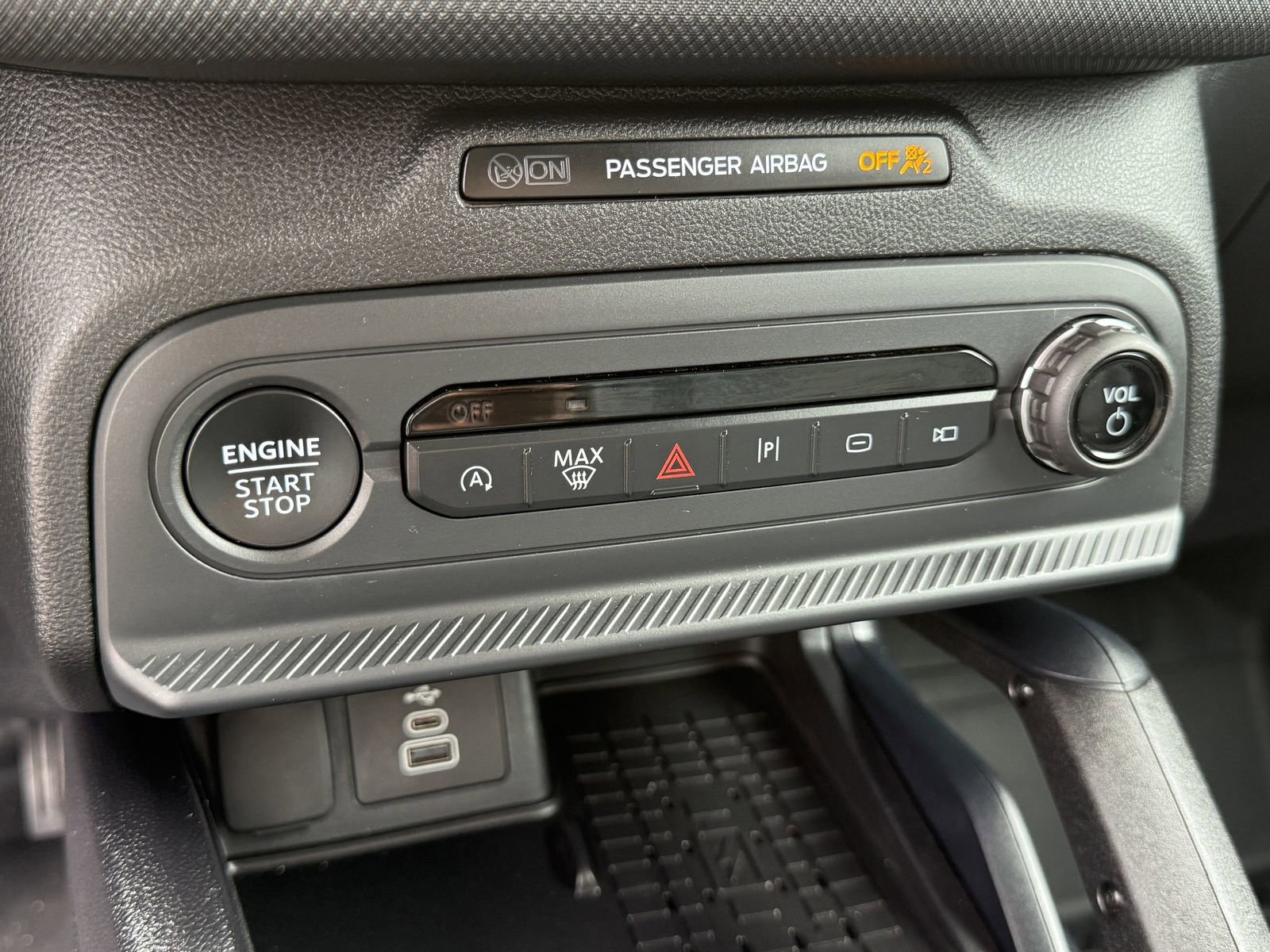 Certified 2025 Ford Bronco Sport Badlands AWD/4WD image 22