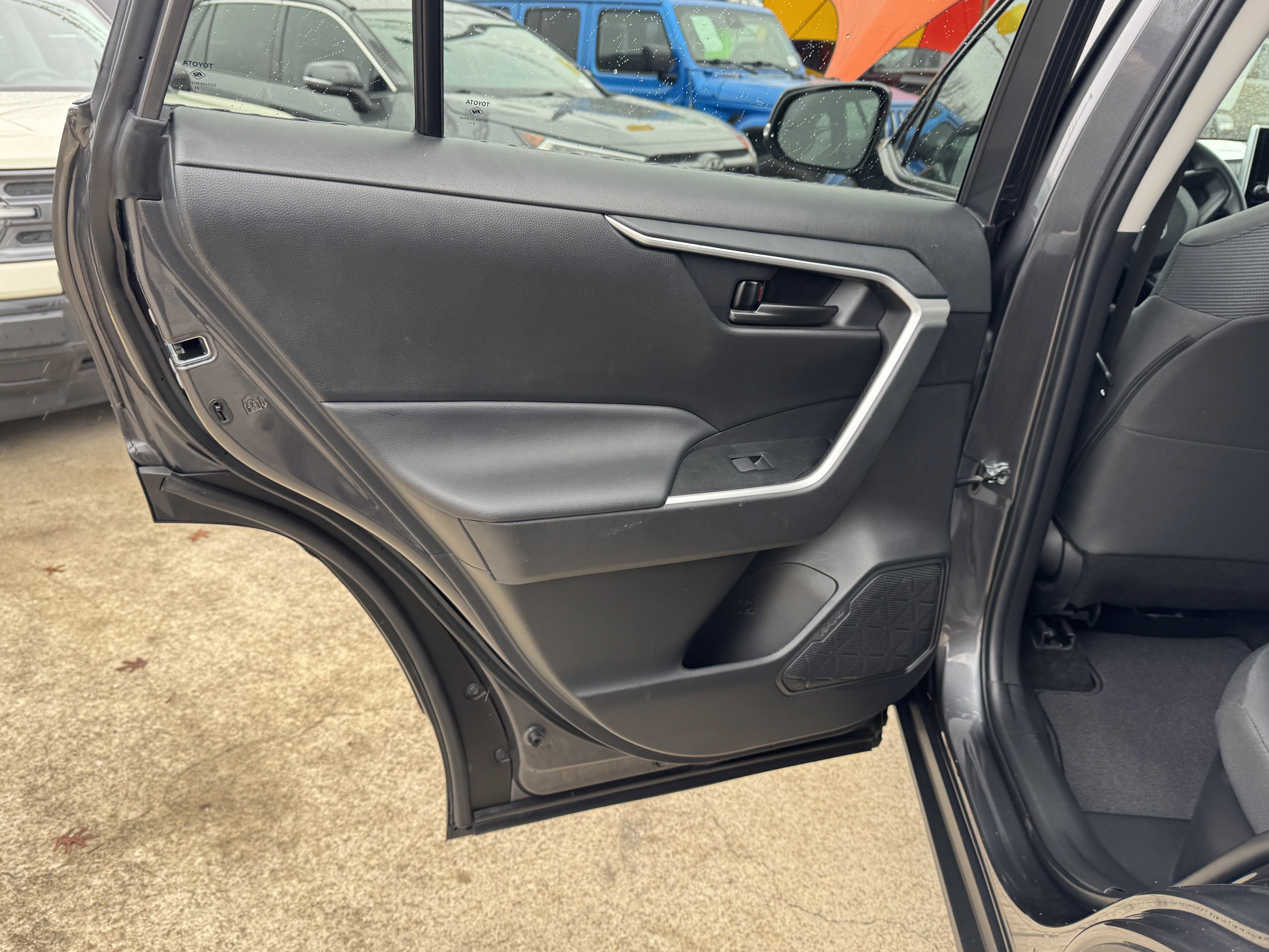 Used 2024 Toyota RAV4 LE image 13