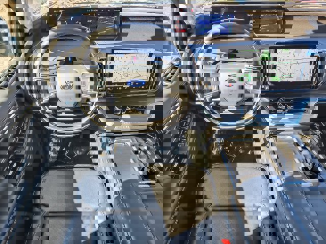 Certified 2025 Ford Expedition Platinum w/ Driver's Package image 15