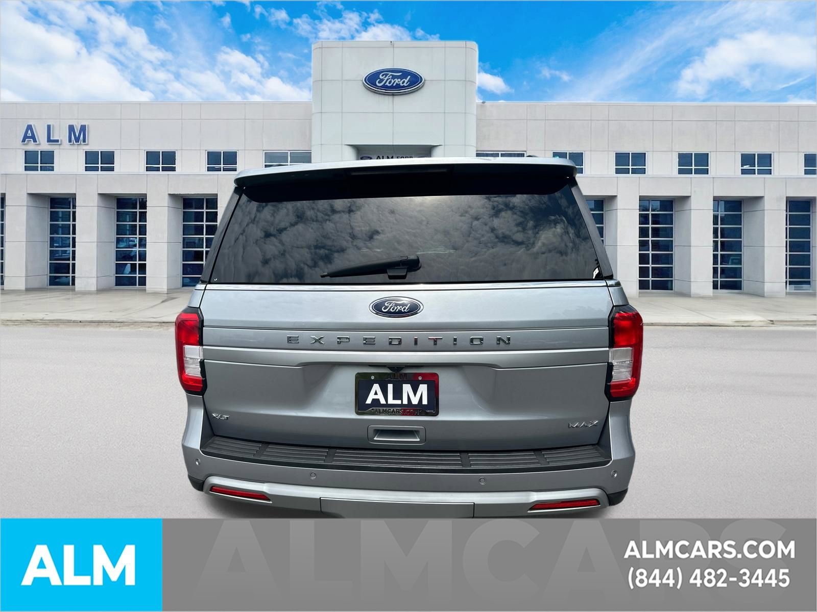 Certified 2024 Ford Expedition Max XLT RWD image 6