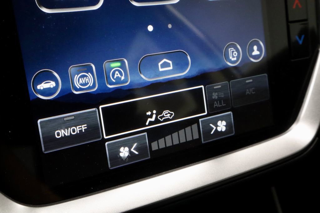 Used 2025 Subaru Impreza 2.0i Sport image 30