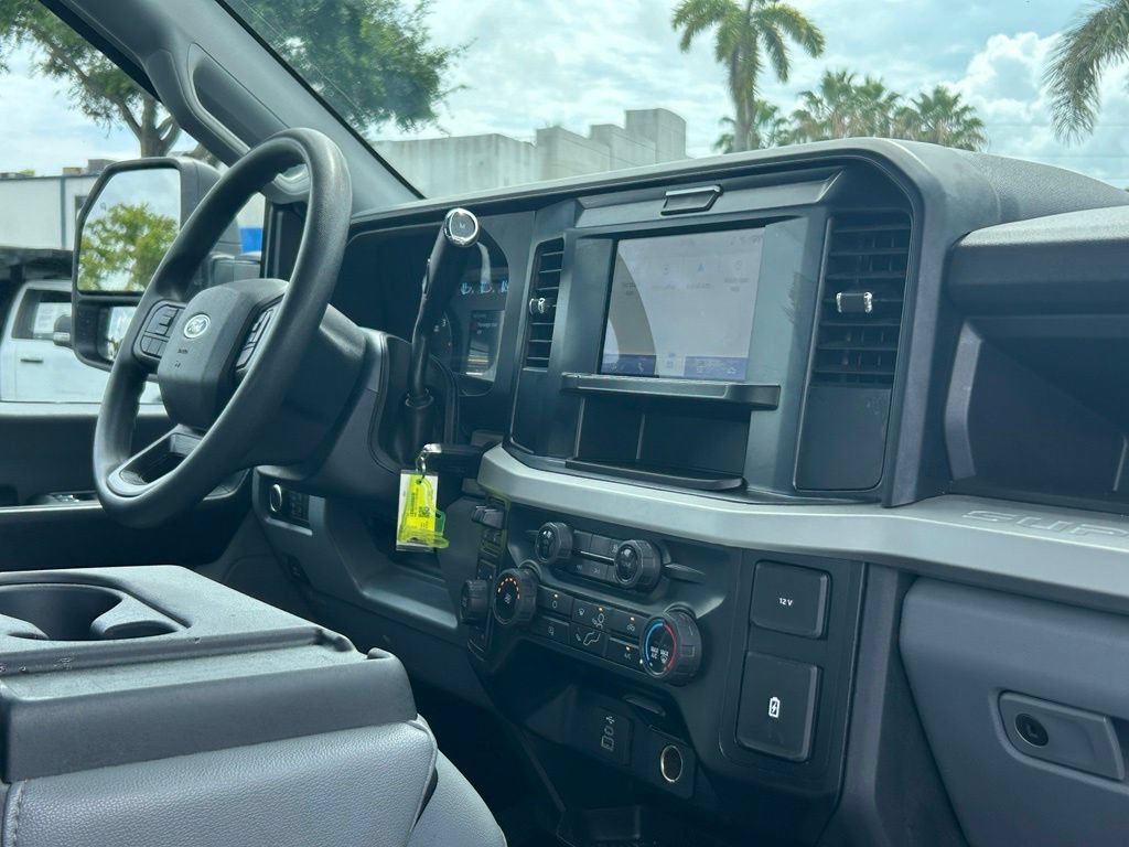 Certified 2026 Ford F250 XL AWD/4WD image 27