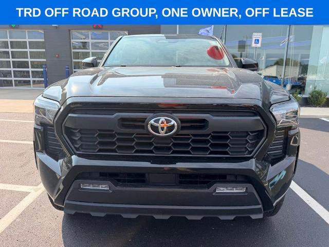 Used 2024 Toyota Tacoma TRD Off-Road AWD/4WD image 14