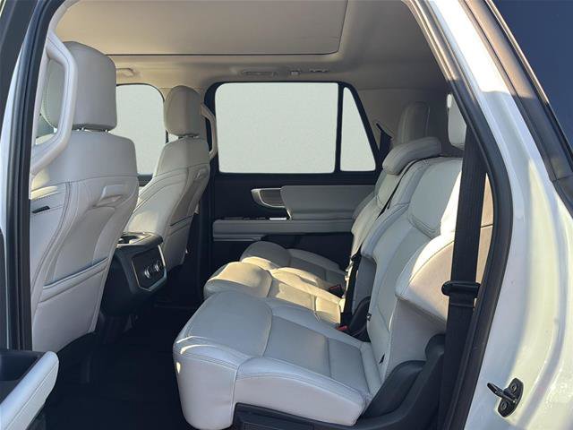 Certified 2025 Ford Expedition Max Platinum AWD/4WD image 18