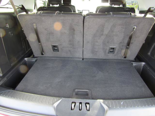 Certified 2022 Ford Explorer XLT w/ Equipment Group 202A AWD/4WD image 13
