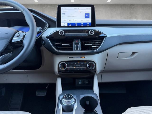 Certified 2022 Ford Escape SEL w/ Technology Package image 9