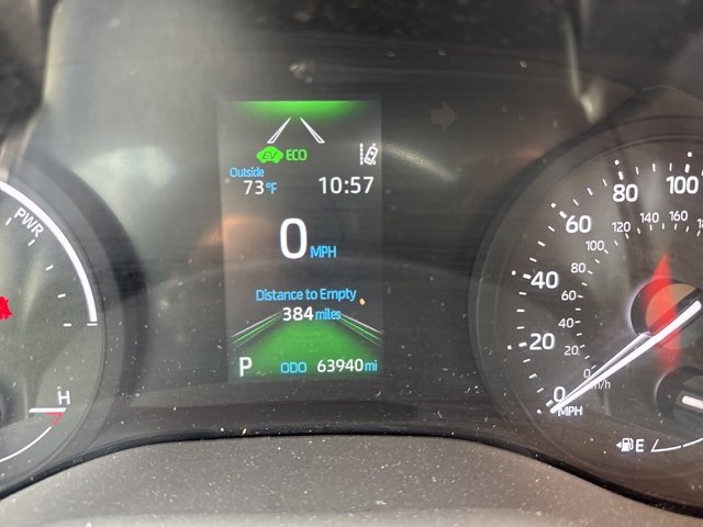 Used 2024 Toyota Sienna XLE image 11