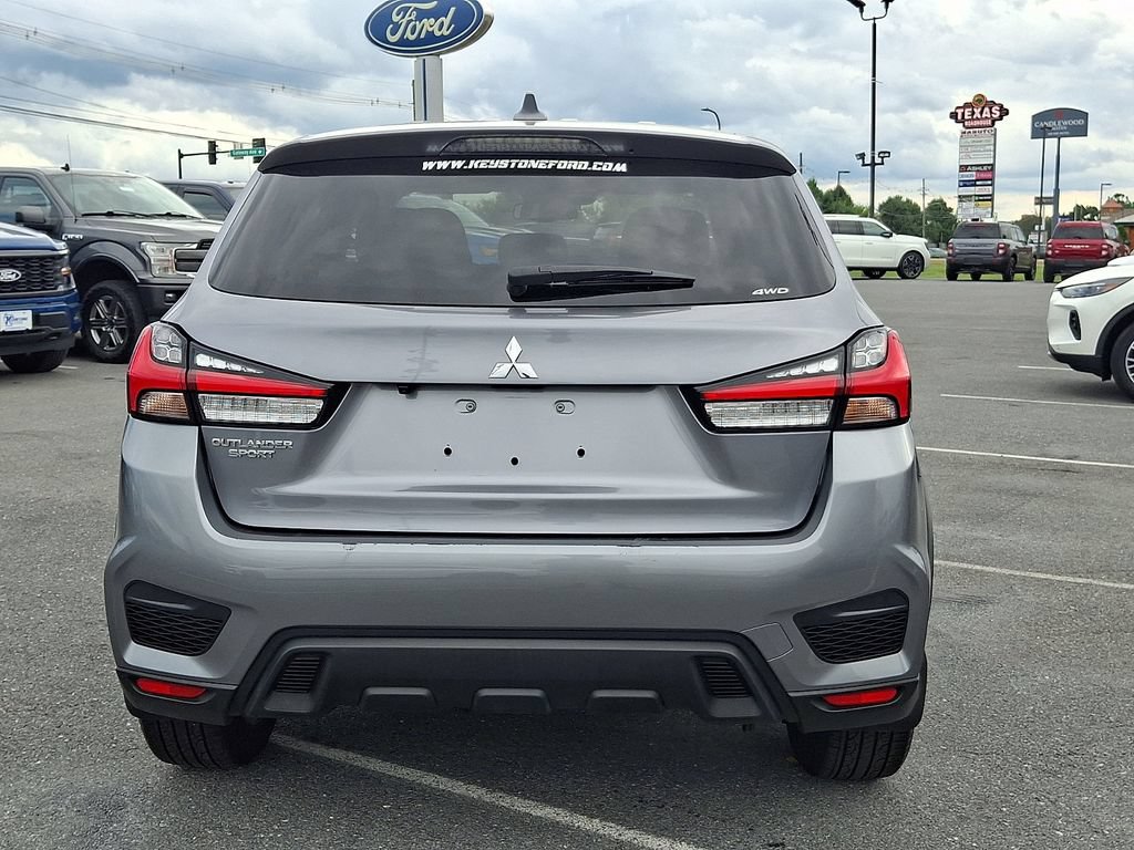 Used 2025 Mitsubishi Outlander Sport ES AWD/4WD image 5