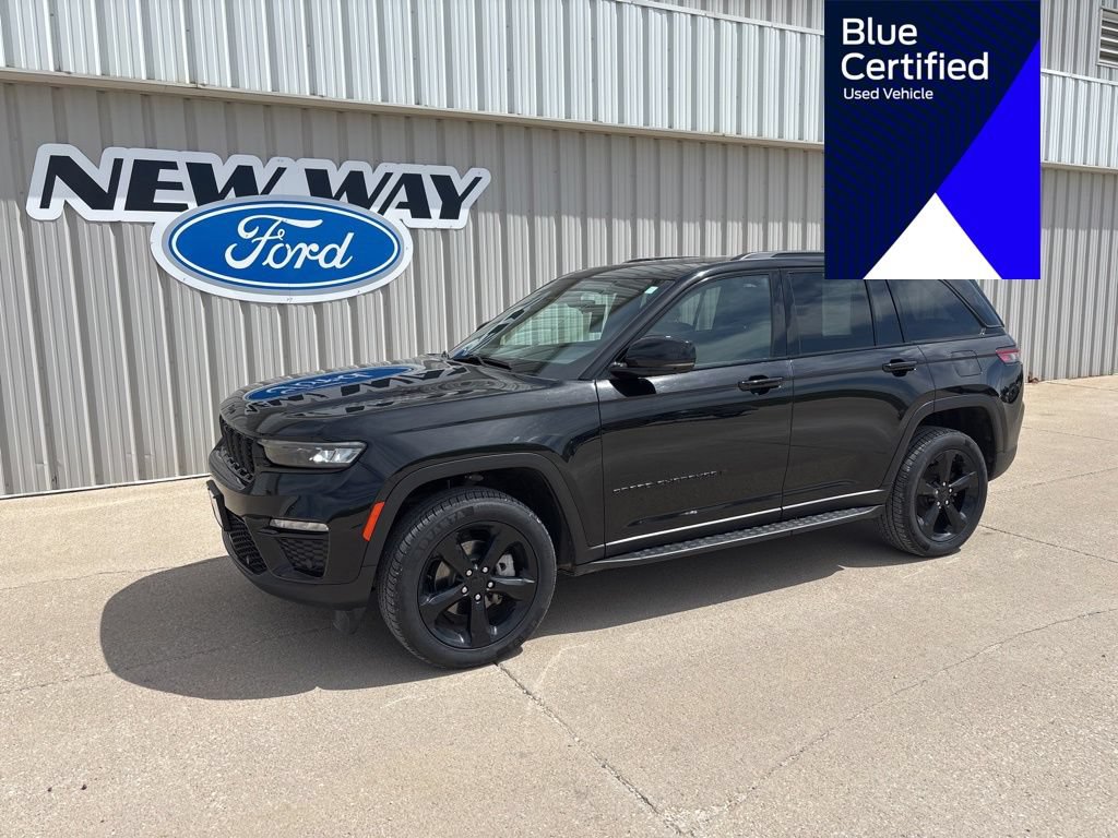 Used 2024 Jeep Grand Cherokee Limited w/ Luxury Tech Group II